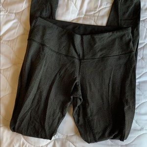 Lulu full length wunder under legging